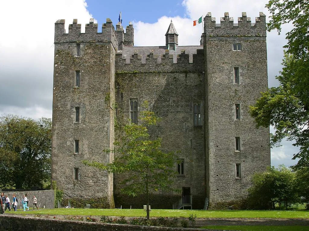 Exterior view of Bunratty Castle