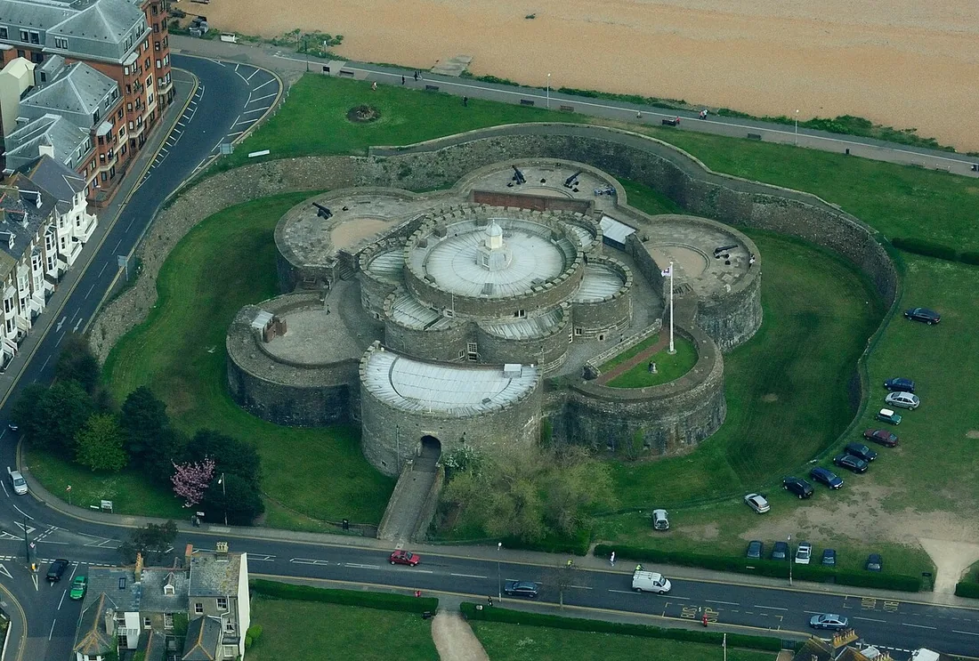 Exterior view of Deal Castle